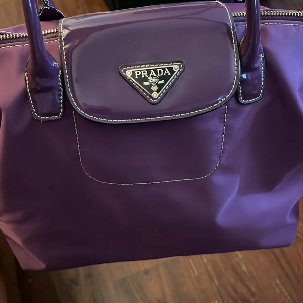 PRADA Tessuto Purple W/Patent Leather Detail Shoulderbag - Picture 10 of 10